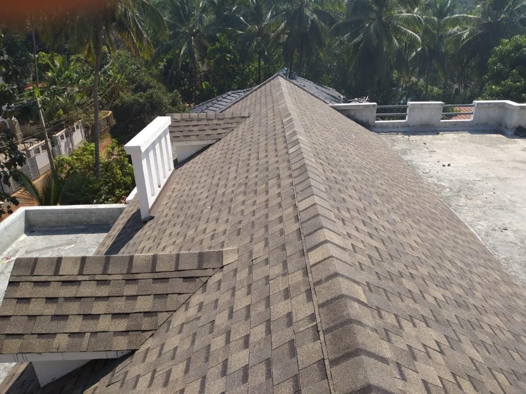 Close-up of premium asphalt shingle roofing by Roofopolis